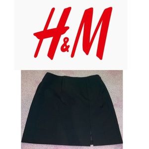 *NWT* 👗 H&M Black Slit Skirts Size 4👗